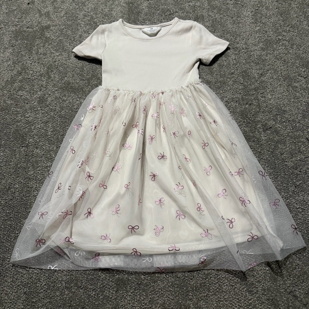H&M young girls size 6x-7 formal dress with ribbon patterns super cute